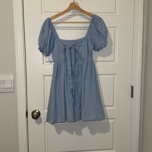 LE LIS blue puff sleeve dress - Picture 2 of 4